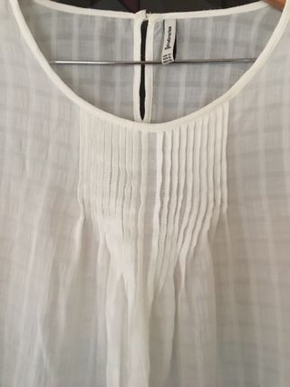 Blusa Stradivarius blanca
