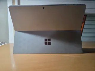 Microsoft Surface Pro 7 i5 8 núcleo 128gb microSD
