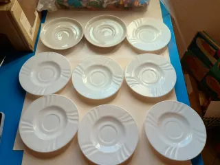 Lote 9 platillos café/postre porcelana