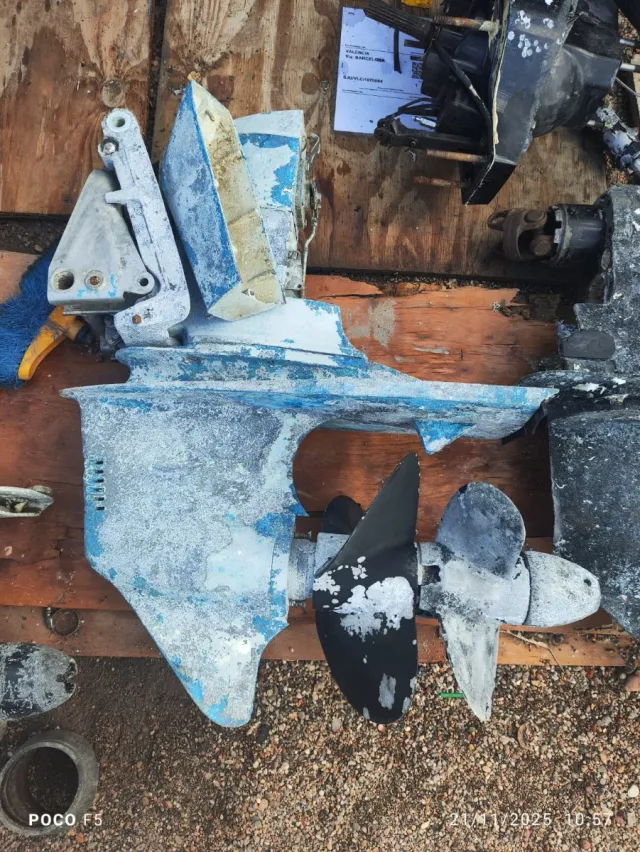 Vendo cola Volvo dudrop