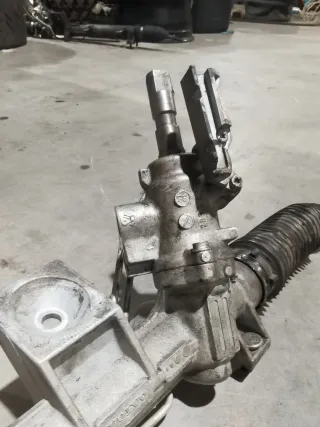 Cremallera Dirección Volvo XC70