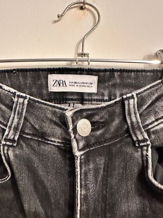 Zara Jeans Talla 36 Gris