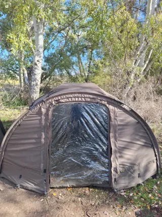 Oval/Biwy de Carpfishing con Avance Fox Brolly