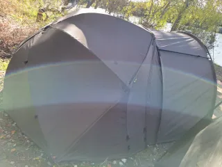 Oval/Biwy de Carpfishing con Avance Fox Brolly