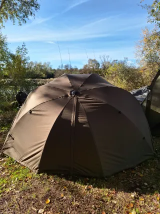 Oval/Biwy de Carpfishing con Avance Fox Brolly