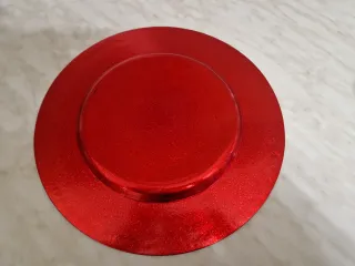 Piatto centrotavola rosso in vetro