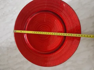 Piatto centrotavola rosso in vetro