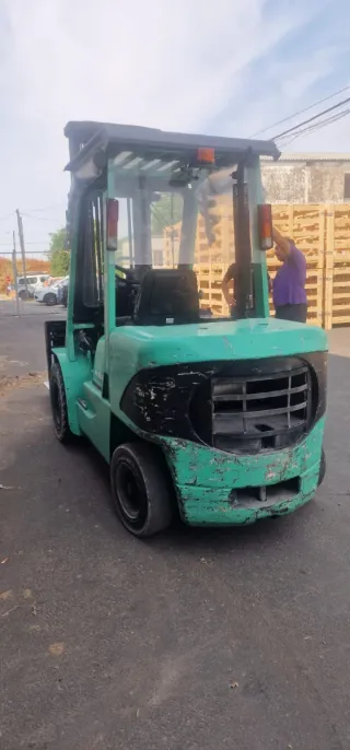 Carretilla Mitsubishi Diésel FD35K Con Posicionado