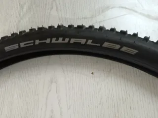 Schwalbe Tough Tom 57-622 K-Guard Neumático