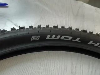 Schwalbe Tough Tom 57-622 K-Guard Neumático