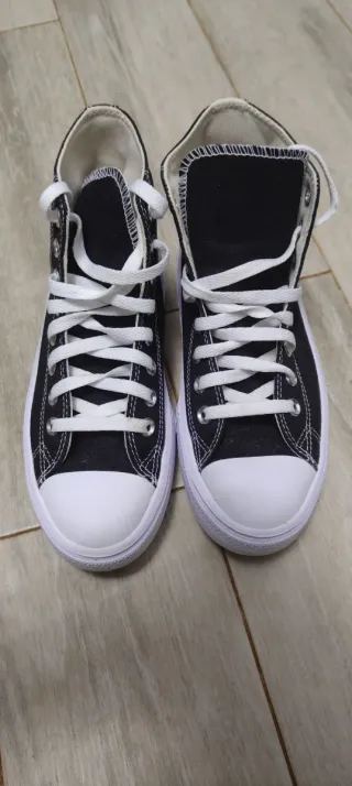 Converse Chuck Taylor 38 Negras Nuevas sin caja