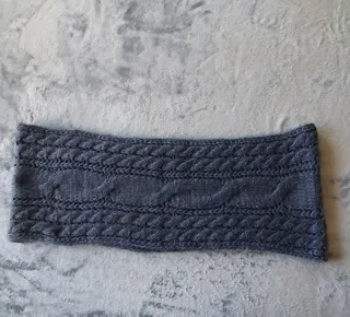 Sciarpa in maglia ad anello blu