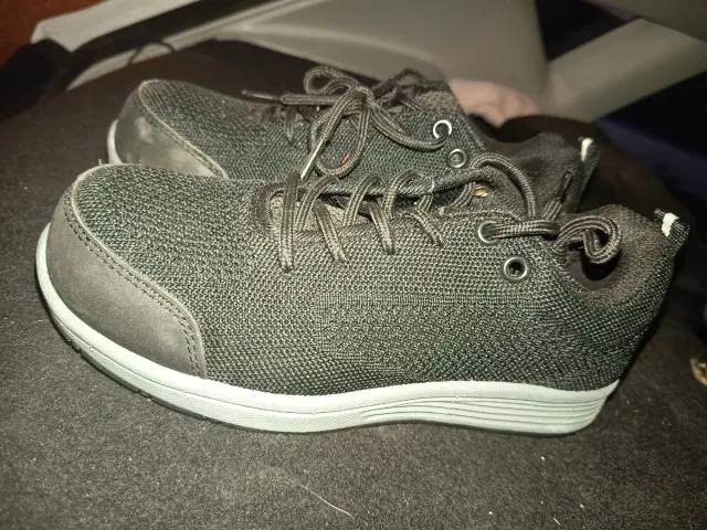 Zapatos Prosino Negros y Grises talla 35