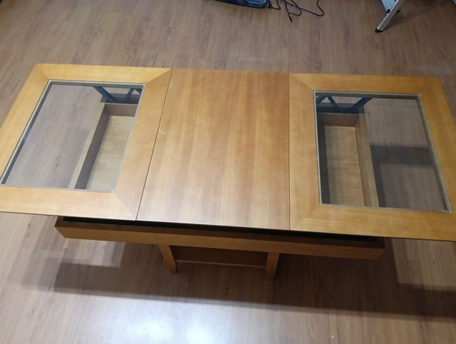 Mesa de salón extensible madera y cristal
