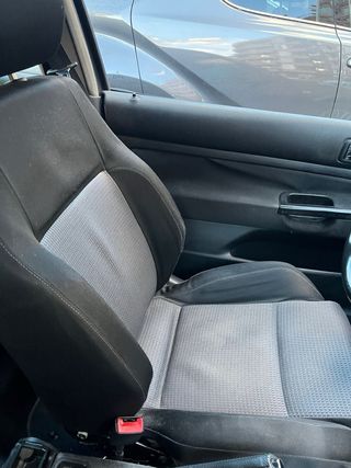 Volkswagen Golf 2003