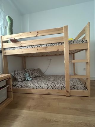 Litera Montessori con colchones