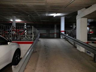 Garaje en venta en Sant Joan Despí