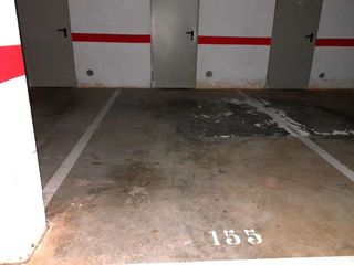 Garaje en venta en Sant Joan Despí