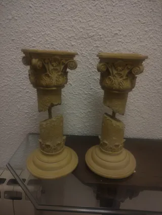 Set di 2 candelabri in pietra beige