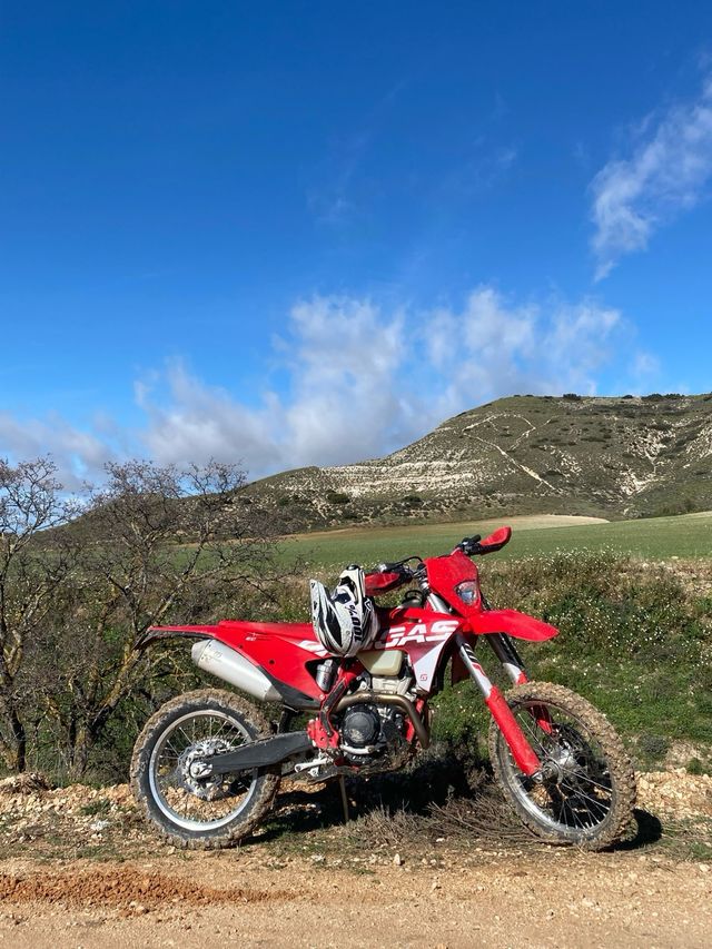 Gas Gas EC 300 /Gas Gas 350f husqvarna te 300