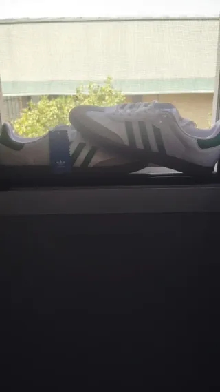 Zapatillas Adidas número 45, nuevas a estrenar