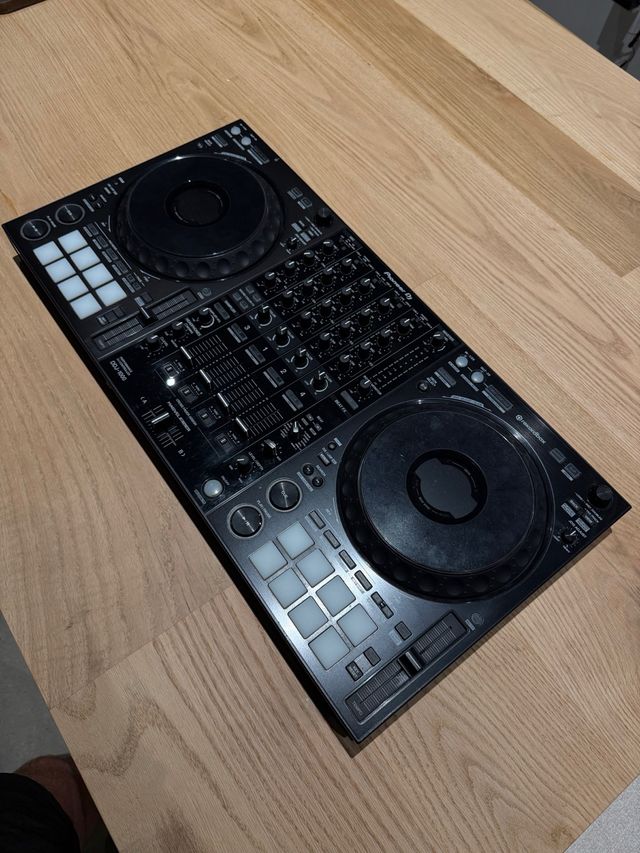 Controladora DJ Pioneer DDJ-1000