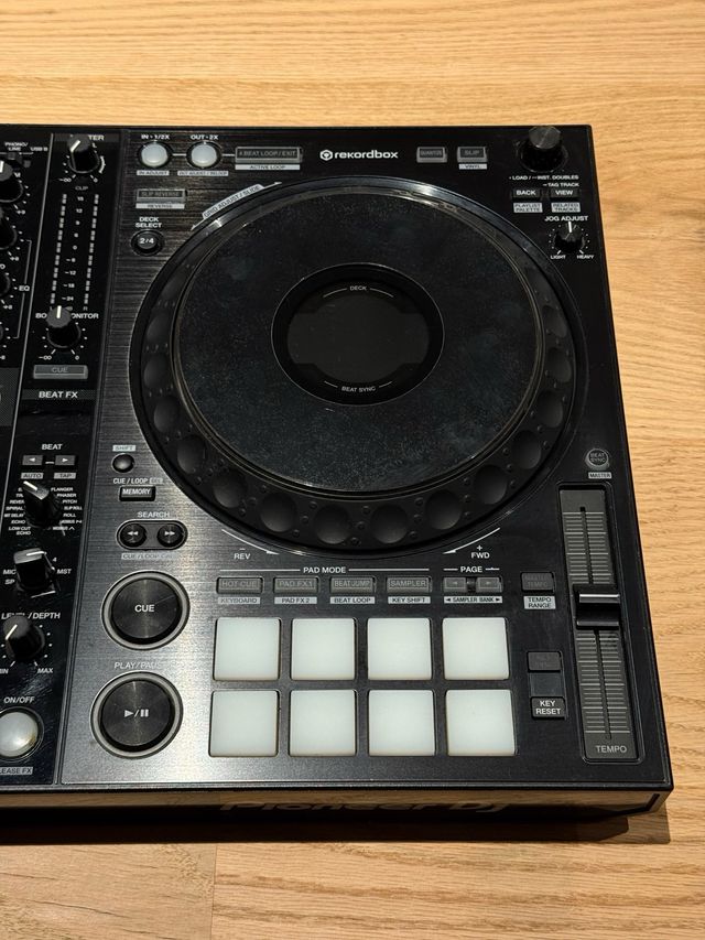 Controladora DJ Pioneer DDJ-1000