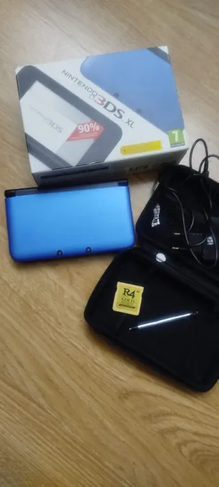 Nintendo 3DS XL Azul