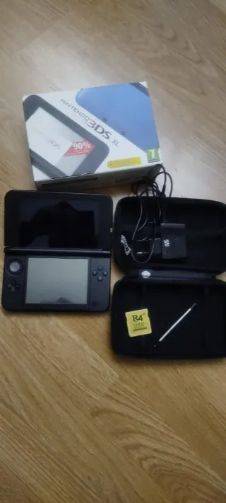 Nintendo 3DS XL Azul