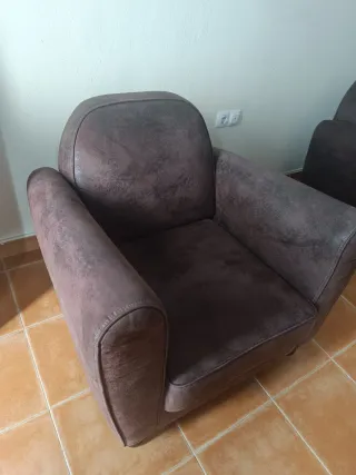 Sofá Chaiselongue 3 Plazas y Sillón Butaca