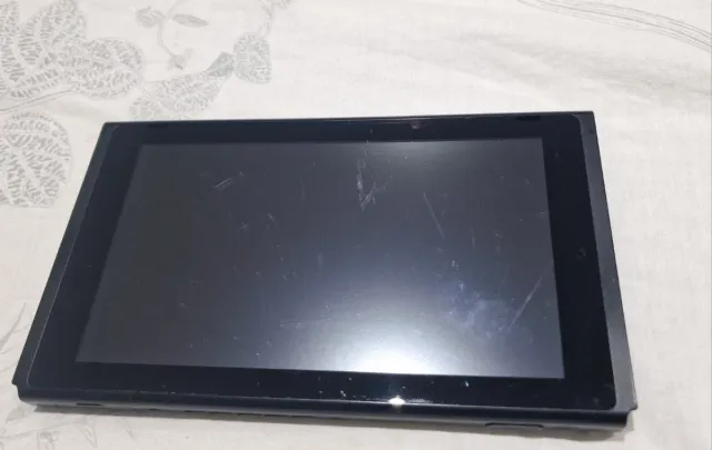 Nintendo Switch Azul y rojo