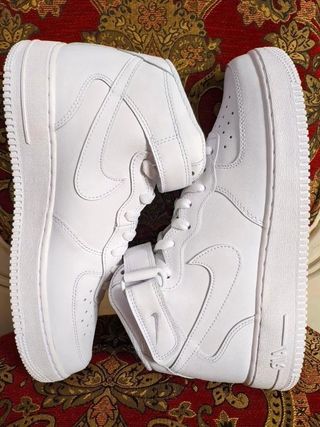 Nike Air Force 1 Mid Talla 42 Blancas