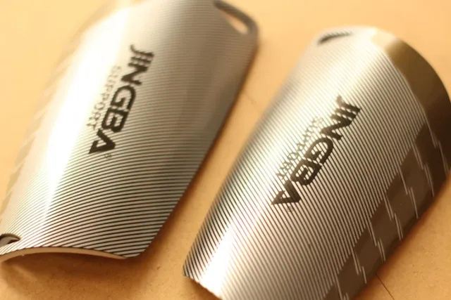 Espinilleras JINGBA Fútbol.