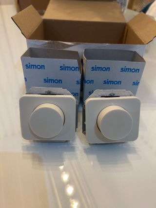 Regulador Luz Simón Marfil