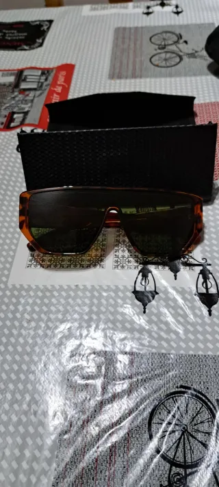 Gafas de sol Hawkers marrones