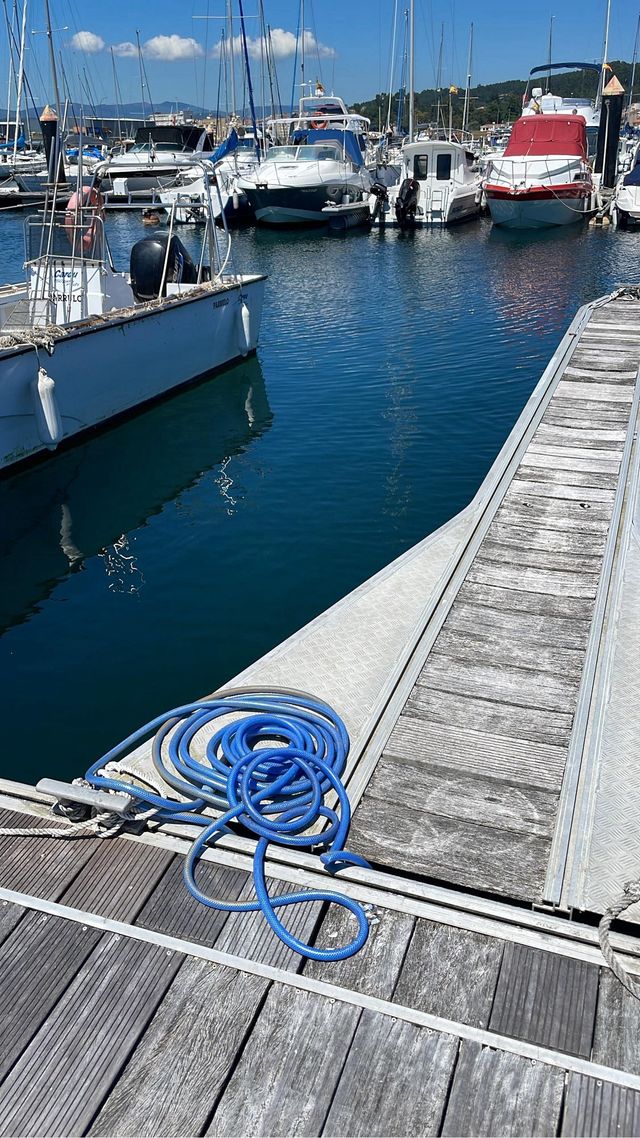 Plaza de amarre en Marina Vilagarcía