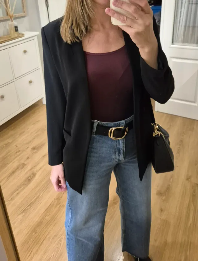 Americana Negra Mango Talla M