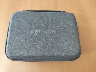 Funda y accesorios dron DJI