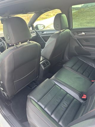 Volkswagen Golf gti 7 performance..