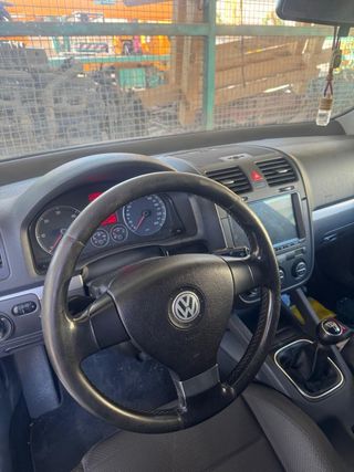 Volkswagen Golf 5 1.9 TDI 105 BXE