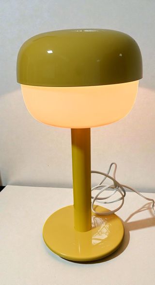 Lampada da tavolo IKEA BLÅSVERK gialla