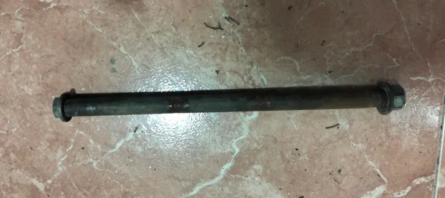 Eje basculante Suzuki LTZ 400