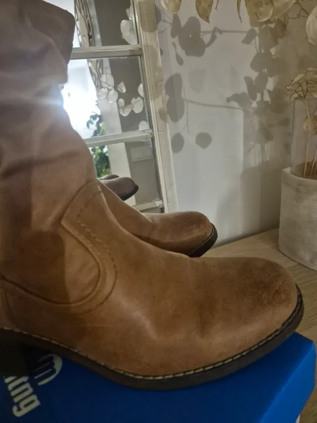 Botas Mustang Marrones Talla 41