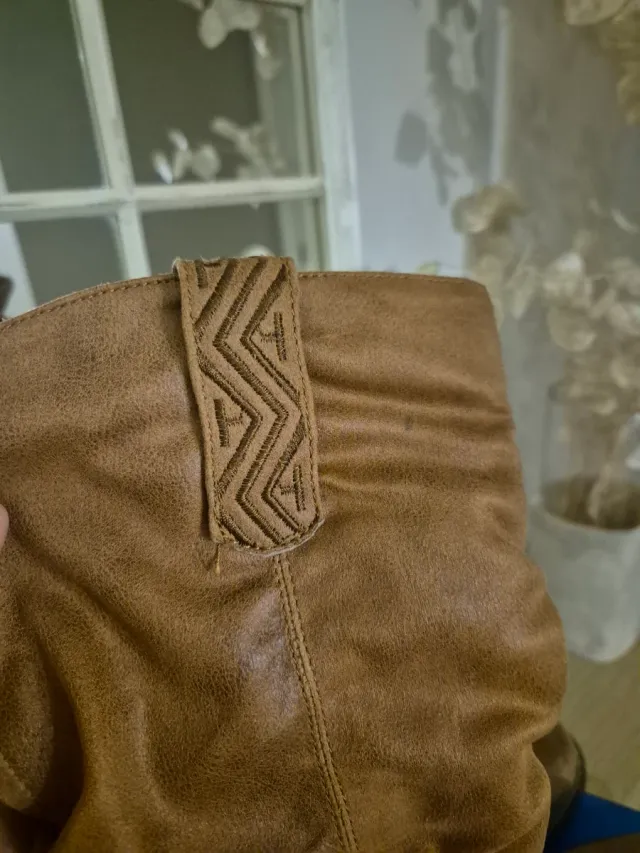 Botas Mustang Marrones Talla 41