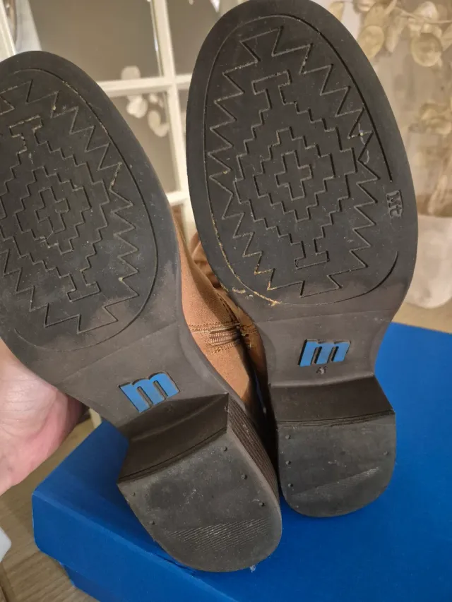 Botas Mustang Marrones Talla 41