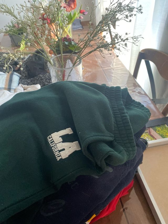 Sudadera Pull&Bear blanca con dibujo M