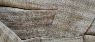 Pantalones beige  con cinturón