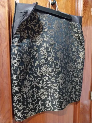 Falda Roberto Verino Seda 100% Negra y Dorada
