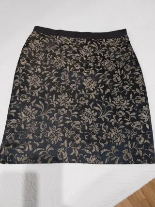 Falda Roberto Verino Seda 100% Negra y Dorada