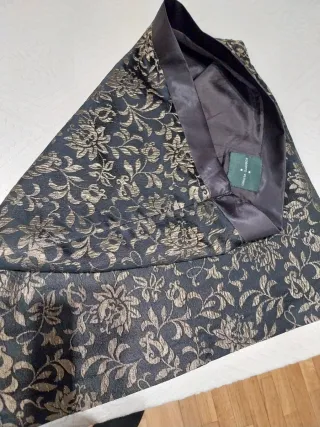 Falda Roberto Verino Seda 100% Negra y Dorada